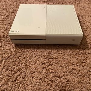 i'm selling a 500gb xbox box one